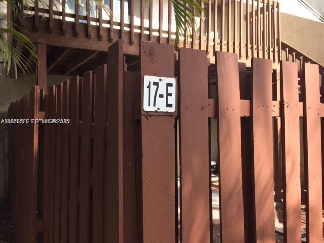 Building Photo - 17 Crossings Cir