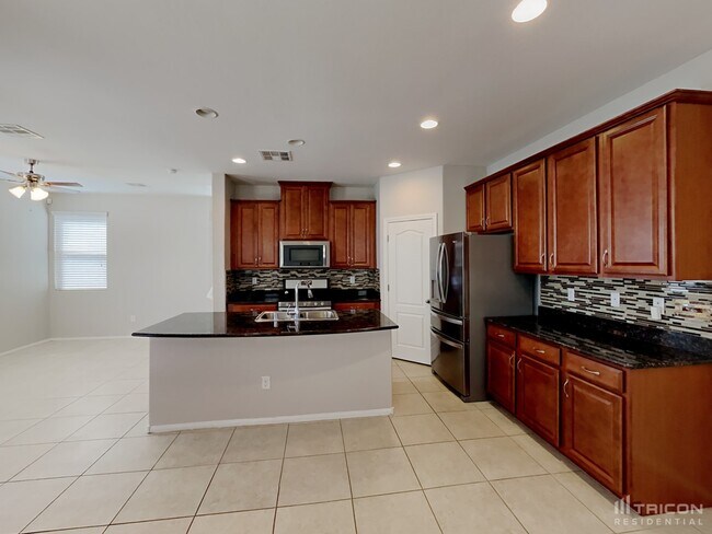 Foto del edificio - 6565 Willow Ave