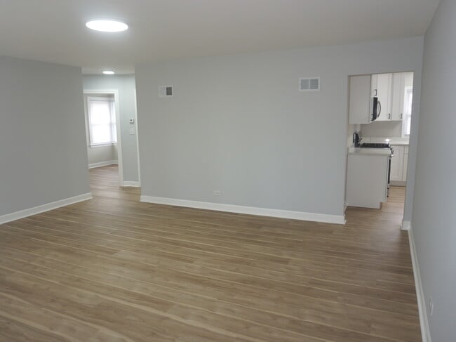 Building Photo - 416 N Redfield Ct