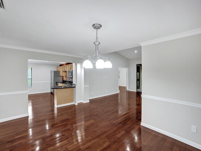 Foto del edificio - 9280 Sable Ridge Cir