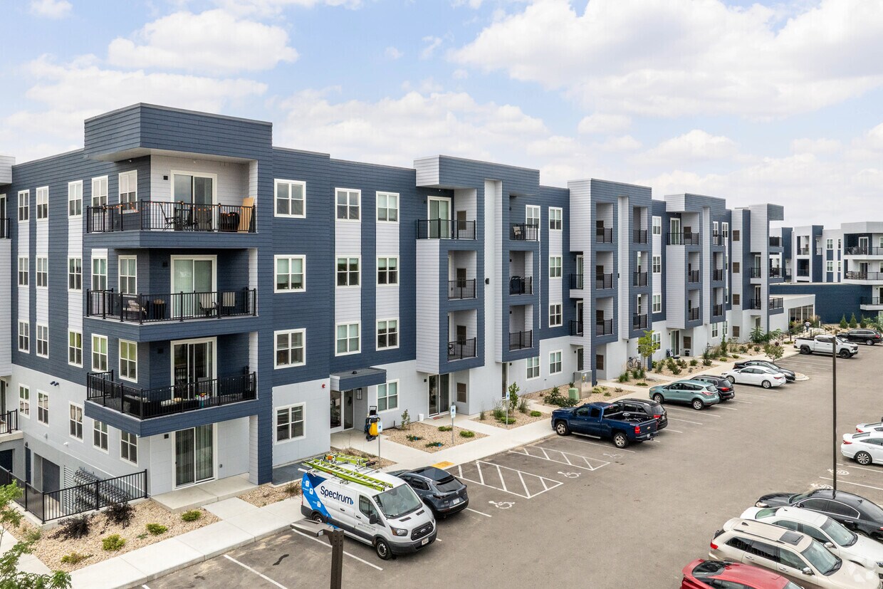 Foto del edificio - The Residences at Signature Pointe