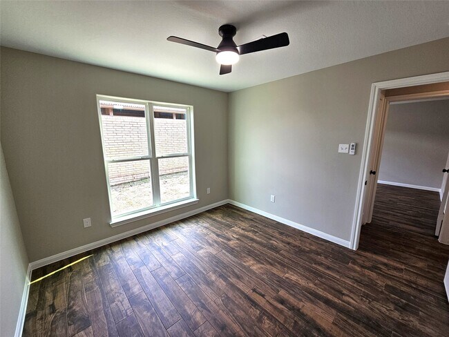 Foto del edificio - 10846 Kirktown Dr