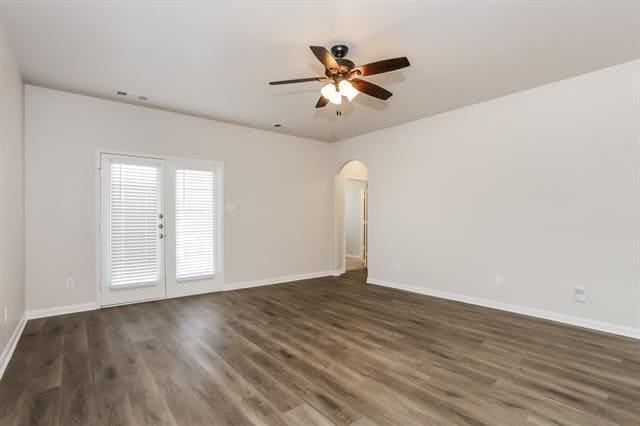 Foto del edificio - 12417 Shine Ave