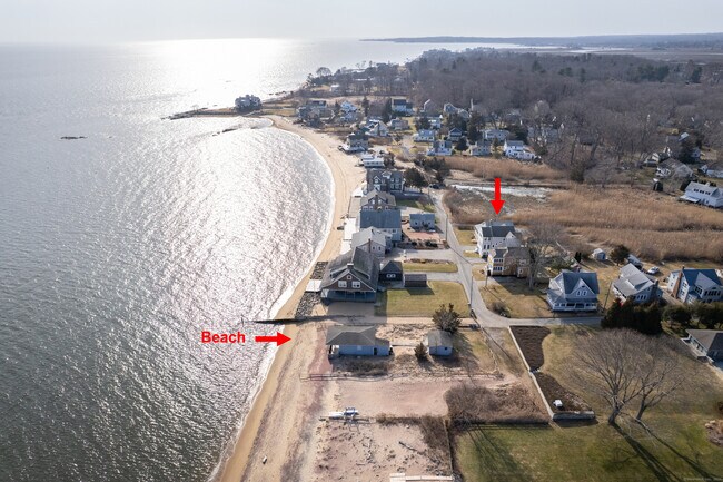 Building Photo - 130 Beach Ave