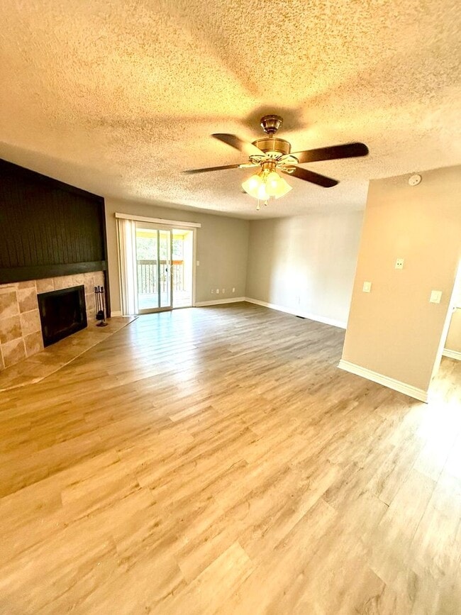 Photo - 4015 Stonedike Dr Apartment