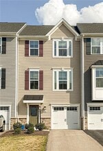 Building Photo - 2009 Cade Dr