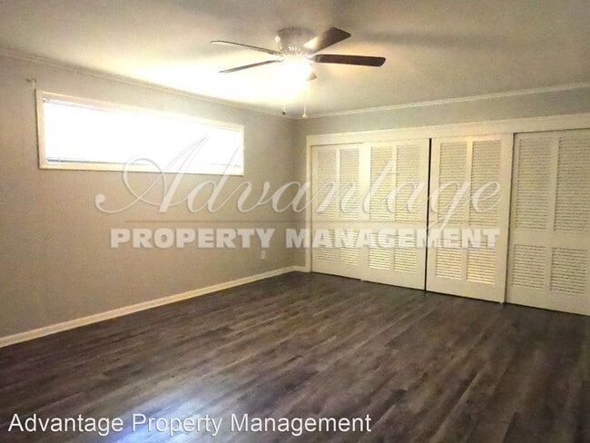 Building Photo - 4 br, 2 bath House - 1864 Macaulay Ave.
