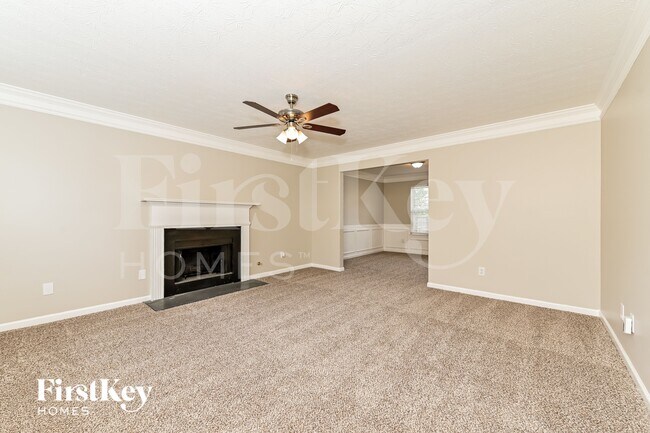 Building Photo - 195 Dairyland Dr