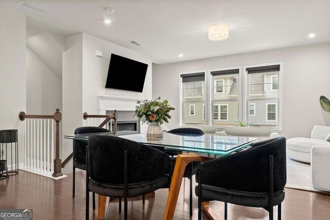 Building Photo - 2452 Coosa Vly