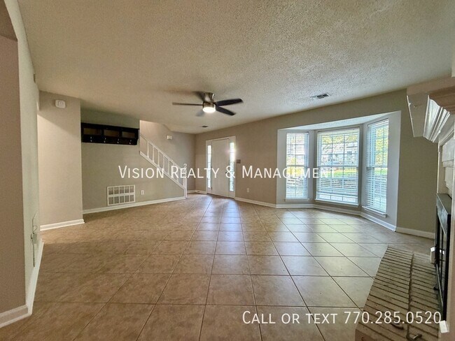 Foto del edificio - 5200 Afton Way