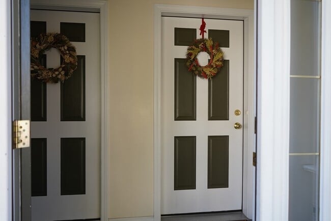 Building Photo - 37 Charnock St