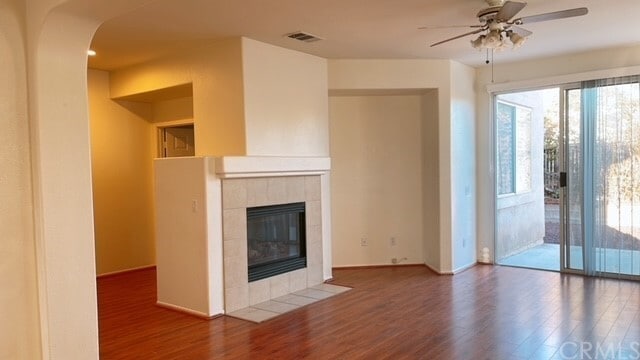 Building Photo - 7567 Vista Montana Pl