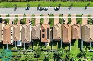 Foto principal - 5527 NW 50th Terrace