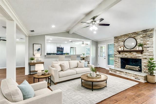 Foto del edificio - 5404 Elisa Ln