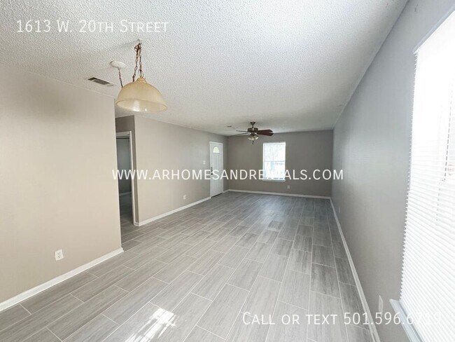 Foto del edificio - 1613 W 20th St