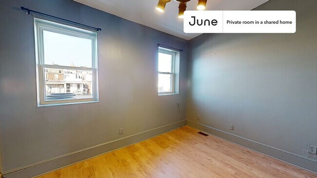 Foto del edificio - Room in Shared 4 bed/2 bath home