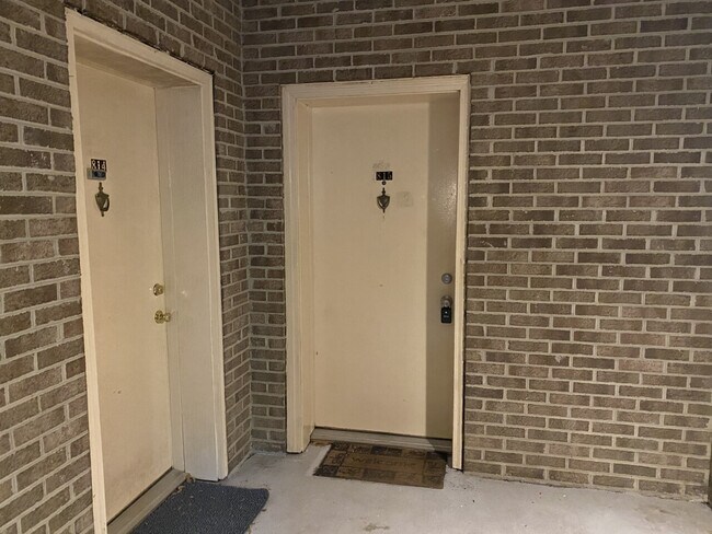 Building Photo - 23311 Sugar Maple Ct