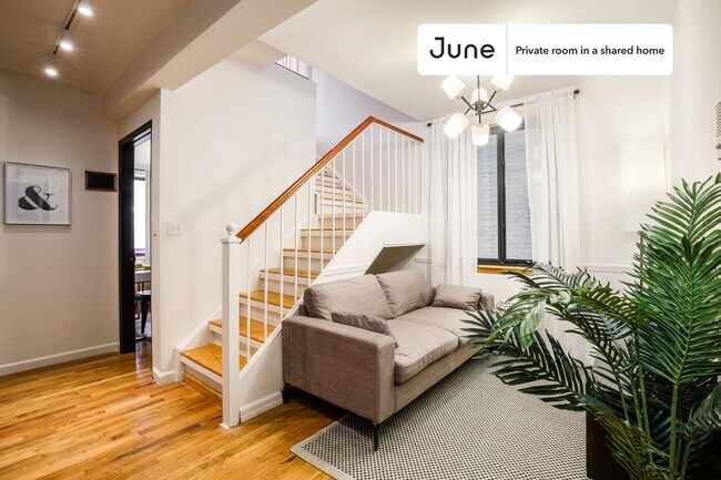 Foto del edificio - Room in Shared 5 bed/2 bath home