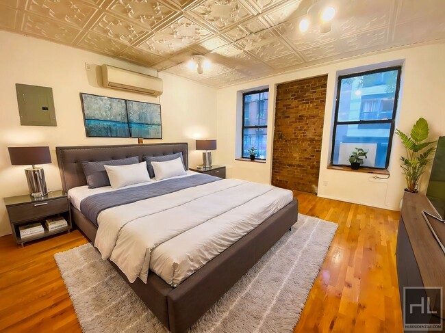 Foto del edificio - Huge Orchard Street Loft Apartment!