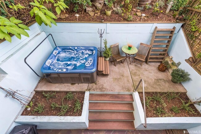 Private patio (hot tub has been removed) - 1348 Noe St