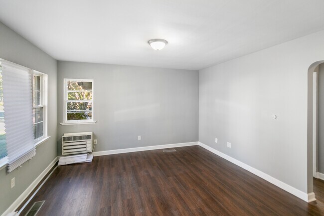 Foto del edificio - 522 W Lawn St