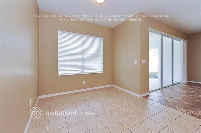 Building Photo - 2169 Palm Ct