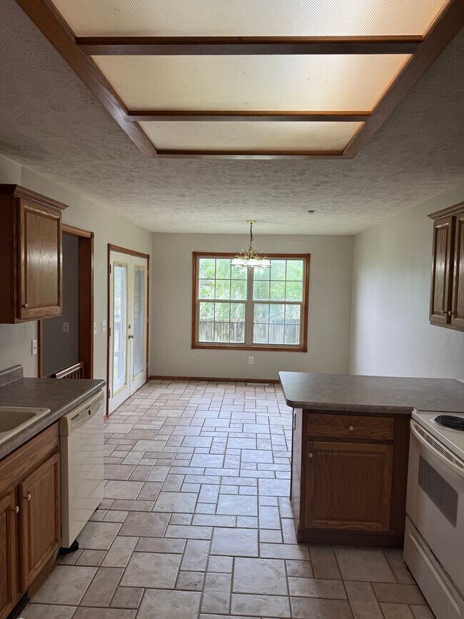Foto del edificio - 3 Bedroom | 2 Bathroom | 2 Car Garage
