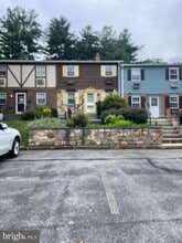 Building Photo - 207 Walnut Hill Rd