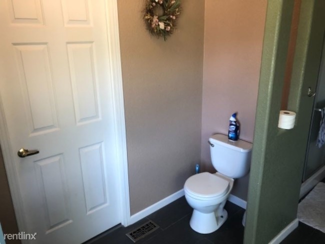 Foto del edificio - 3 br, 3 bath House - Lee acres