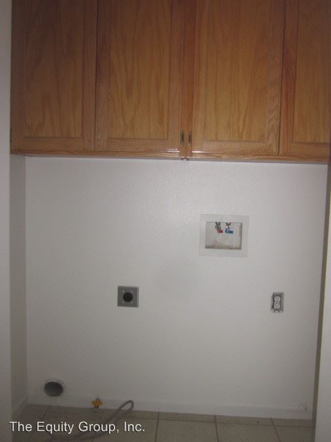 Building Photo - 2821 N Zachary St