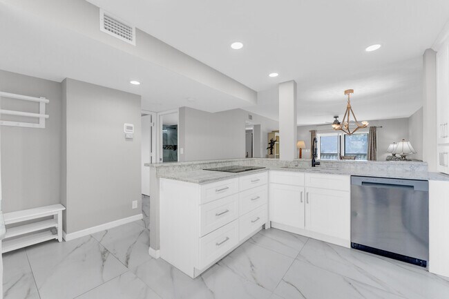 Foto del edificio - 7192 Huntington Ln