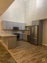 Building Photo - 1273 Aupupu Pl