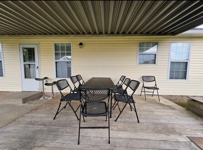 Building Photo - Questions please contact Joshua LaFever 50...