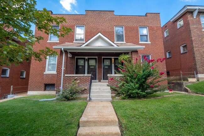 Foto del edificio - McDreamy 2BR w/ Balcony