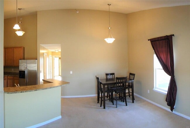 Photo - 712 Harbor Woods Dr Apartment