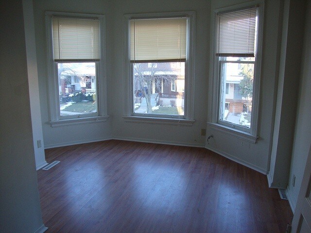 Foto del edificio - 46 Oxford Ave