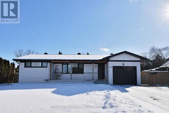 Building Photo - 664 Hiawatha Blvd