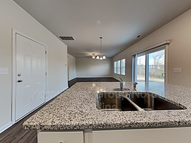 Building Photo - 771 Pointe Andrews Drive