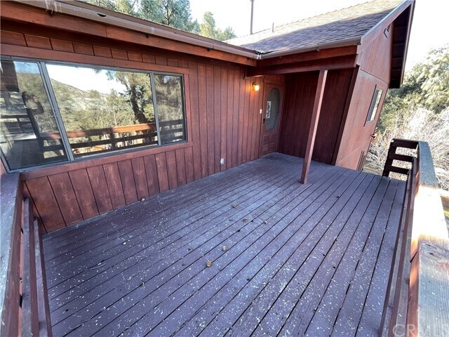 Building Photo - 13904 Yellowstone Dr