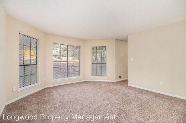 Building Photo - 4 br, 2.5 bath House - 903 Mainstreet Park Ct