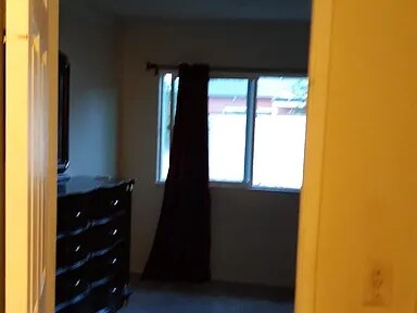 Foto del edificio - 916 S Calmgrove Ave