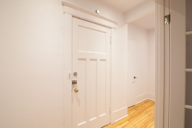 Photo du bâtiment - 590 Av. Outremont