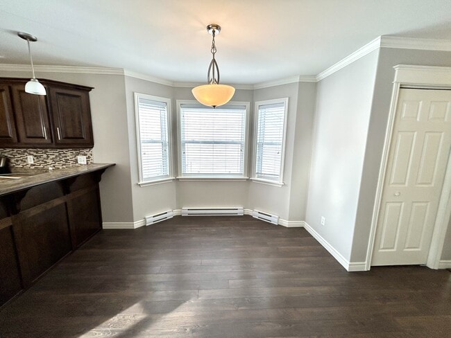 Building Photo - 51 Glenlonan Street