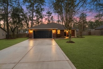 Building Photo - 7115 Nickaburr Creek Dr