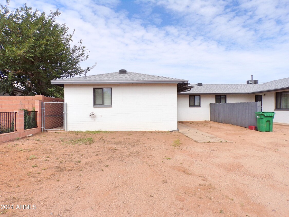 Foto principal - 307 1st St