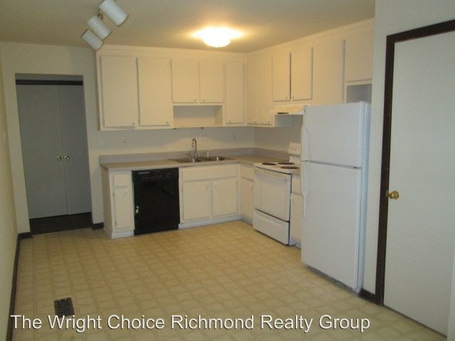 Building Photo - 3 br, 2 bath House - 3211 Fox Chase Dr