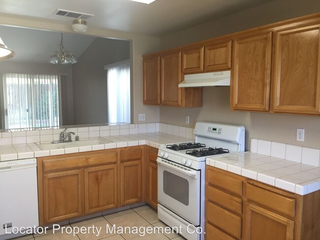 Foto del edificio - 405 Harvest Creek Rd