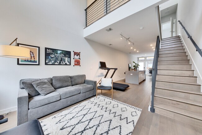 Foto del edificio - 2002 E 7th St