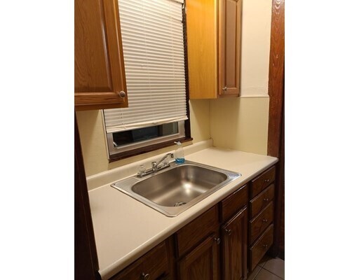 Foto del edificio - 376 Chatham St