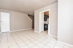 Building Photo - 8405 Wilcrest Dr